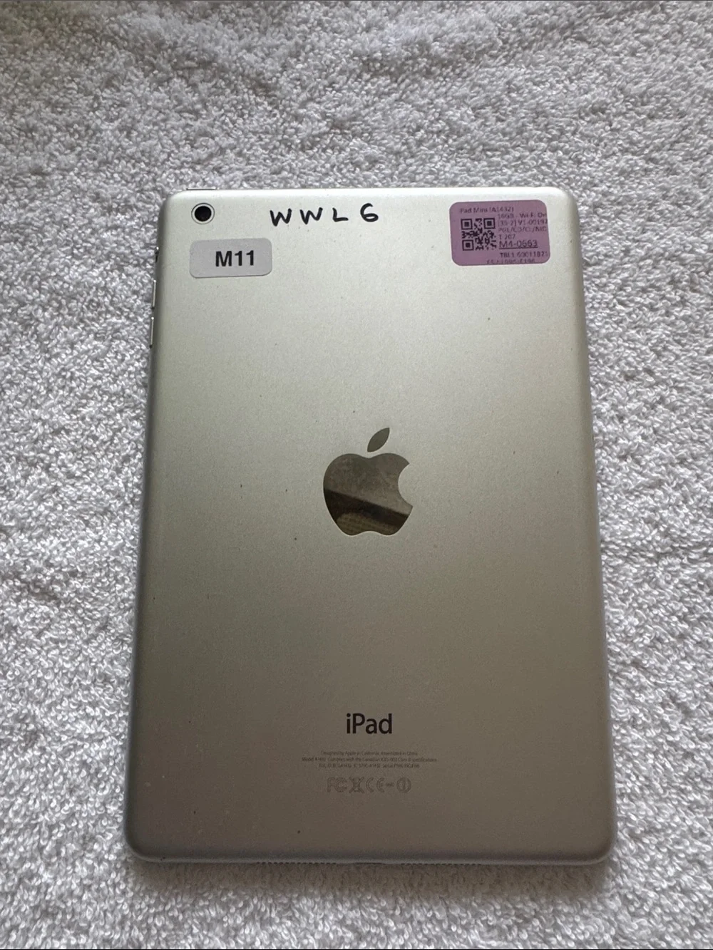 Apple excellent used